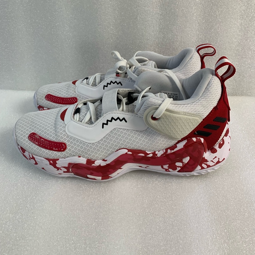 Adidas RARE Red and White Donovan
Mitchell D.O.N. Style #GX3466